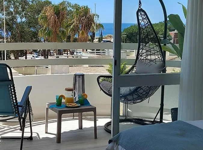 Front Beach Apartment