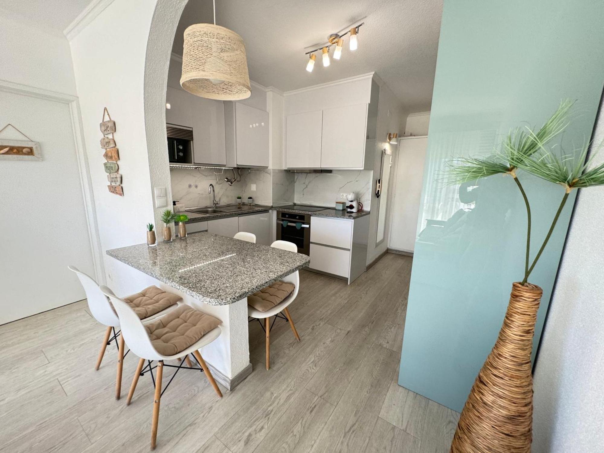 Front Apartment *