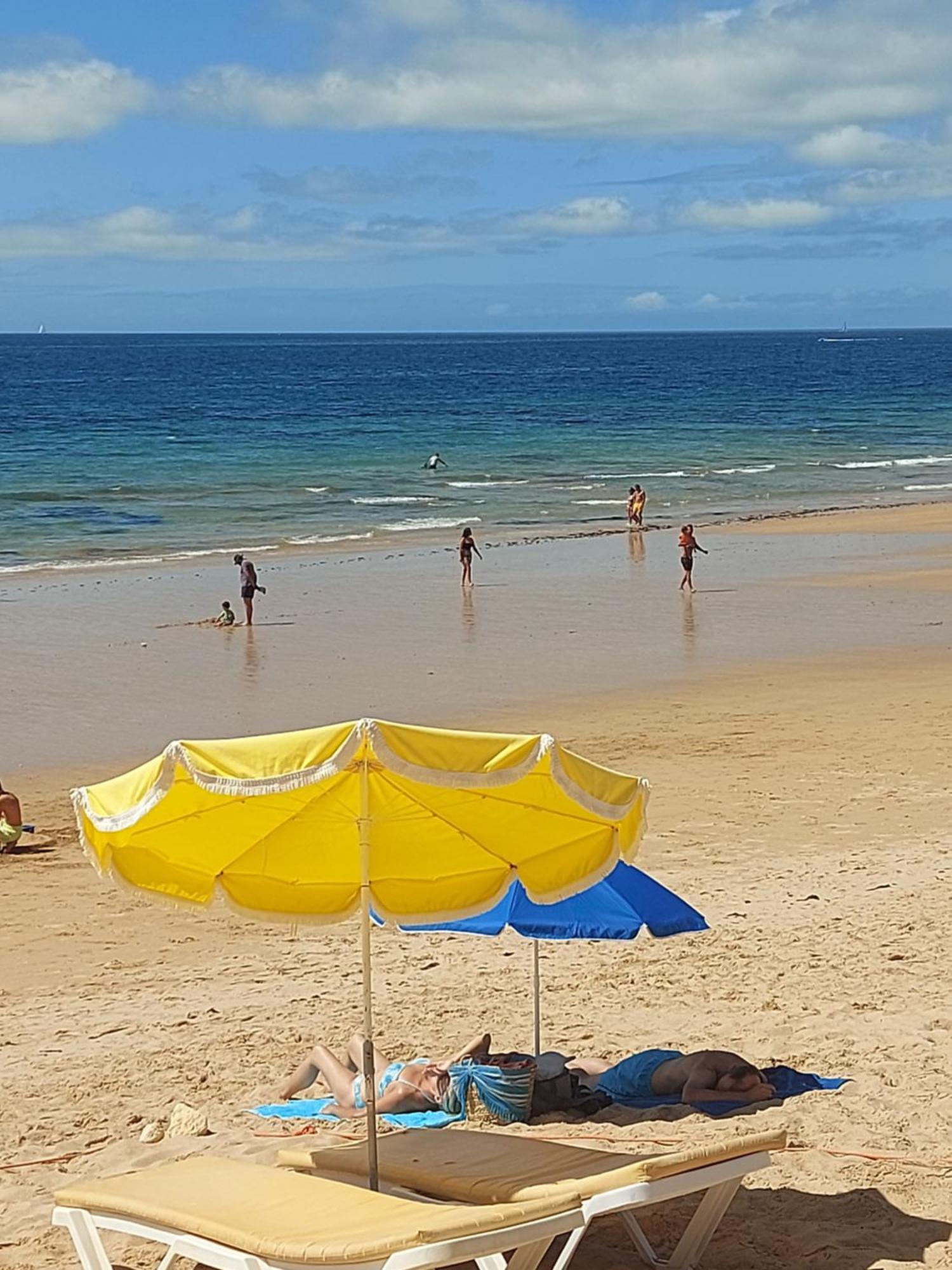 Em Frente à Com Piscina E Ténis Apartamento Portimão